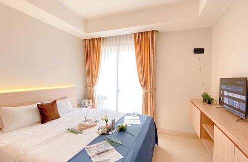 Pantai Indah Kapuk Apartment | New Furnished Studio At Apartment Gold Coast
