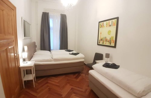 Kreuzberg Apartment | Spacious, family-friendly old Berlin apartment in the heart of the city
