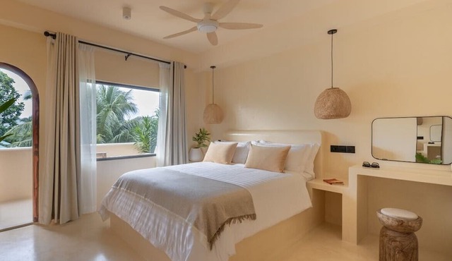 Isla Retreat