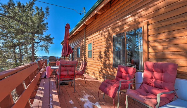 Cripple Creek Escape with Deck + Mountain Views! in Cripple Creek