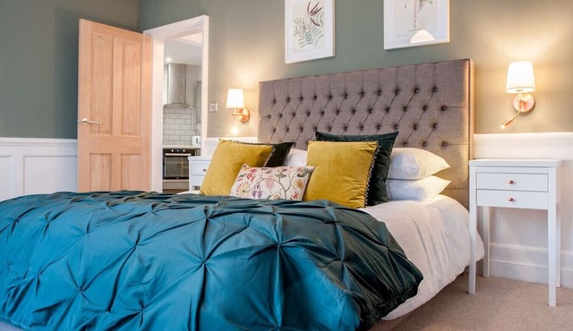 Superb location|short walk to Roman Baths|2 beds in Bath
