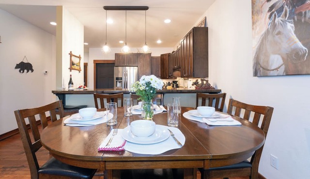 Immaculate condo in the heart of downtown Whitefish