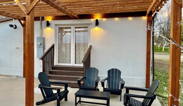Kit Carson Bungalow: AC/Heat + Pets Free!