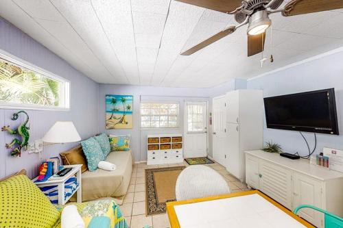 21 Palms Unit B in Anna Maria