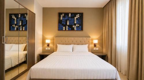 Pillo Gold at MGold Tower Apartment in Cikunir Satu