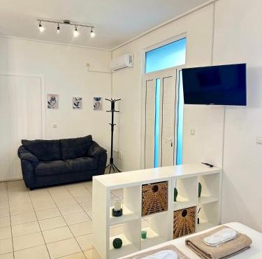 Elia by Dia apartment in Artemida