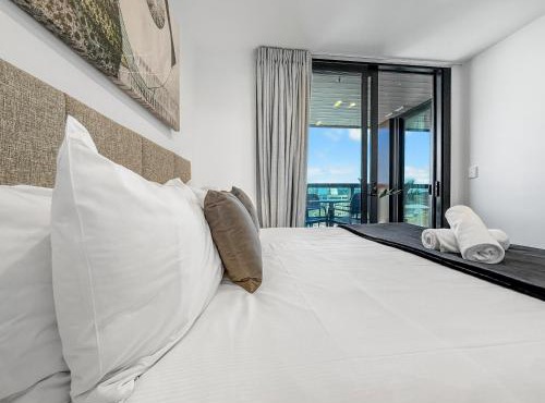 Ellerslie Sanctuary- Modern, quality apartment in Auckland